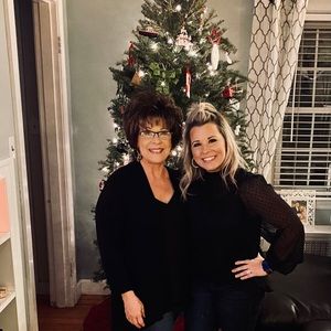 Meet your Posher, Gena